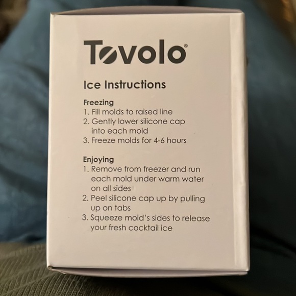 NIB Tovolo Set of 2 Bulldog Ice Molds - Picture 3 of 5